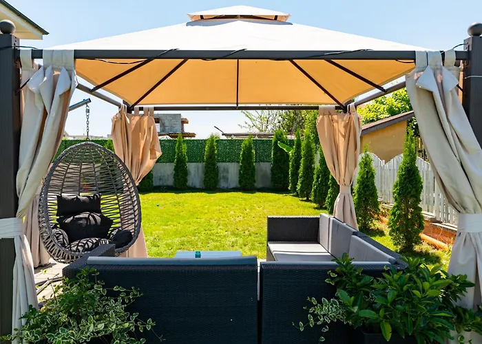 게스트하우스 La Mansion 3*