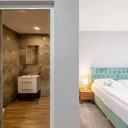 Guest house La Mansion 3*