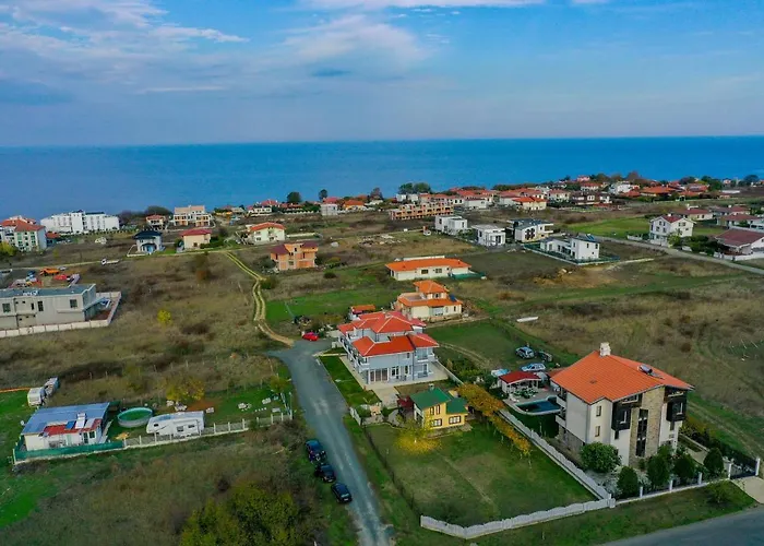 ゲストハウス La Mansion